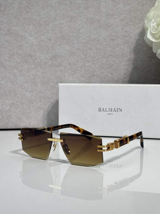 Picture of Balmain Sunglasses _SKUfw79759868fw